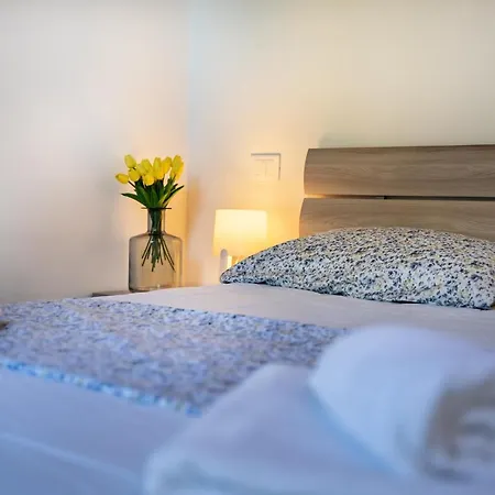 Casa Tina * 디아노 달바