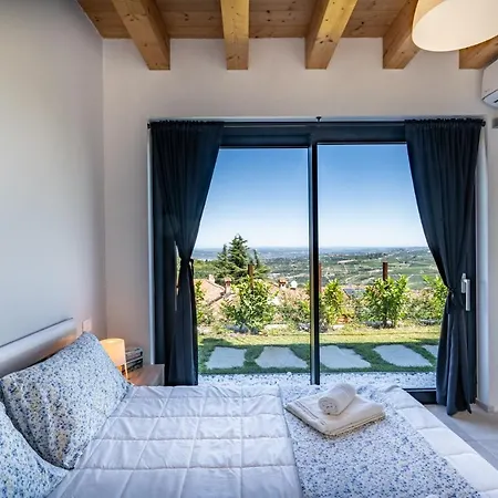 Casa Tina Diano dʼAlba